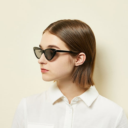 Retro 1990's Narrow Cat Eye Sunglasses Melilla